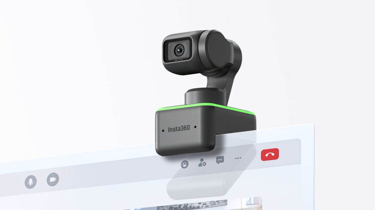 Insta360 Link Header GeekMeMore