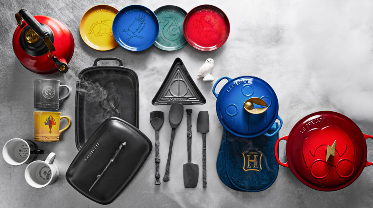 Le Creuset x Harry Potter GeekMeMore